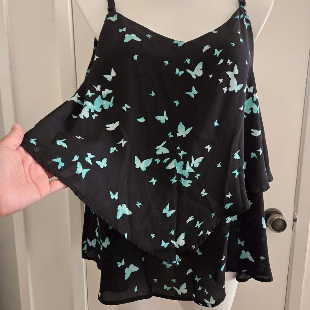 Top by Torrid - Picture 5 of 10